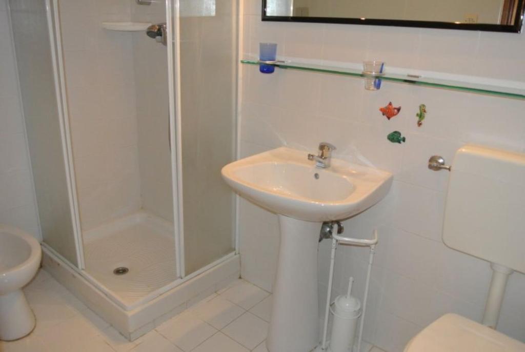 Beachside flat with balcony in a great area - 5
