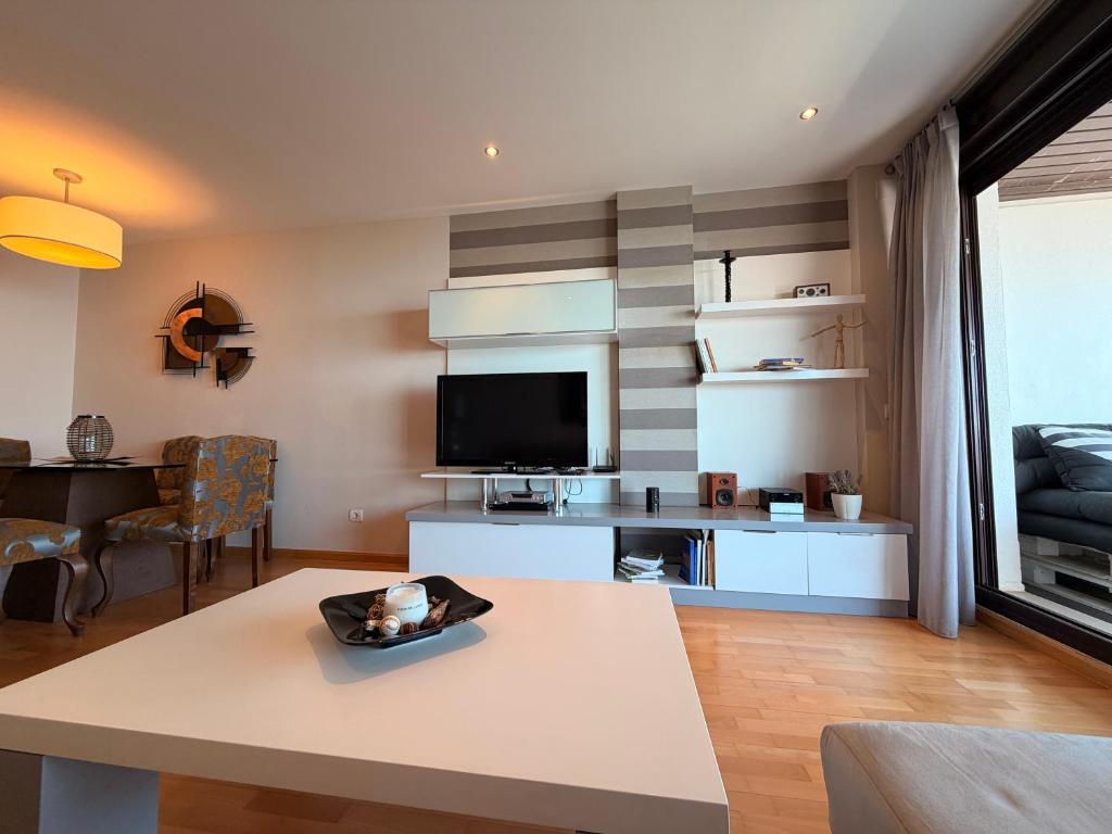 Camarate Golf Casares Luxury Apartment - 5