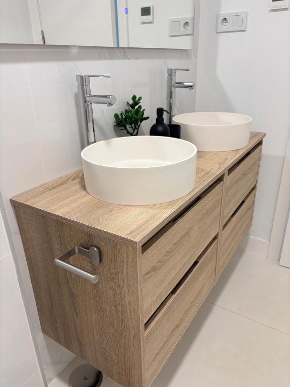 Meso Modern Sea View Apt - 5