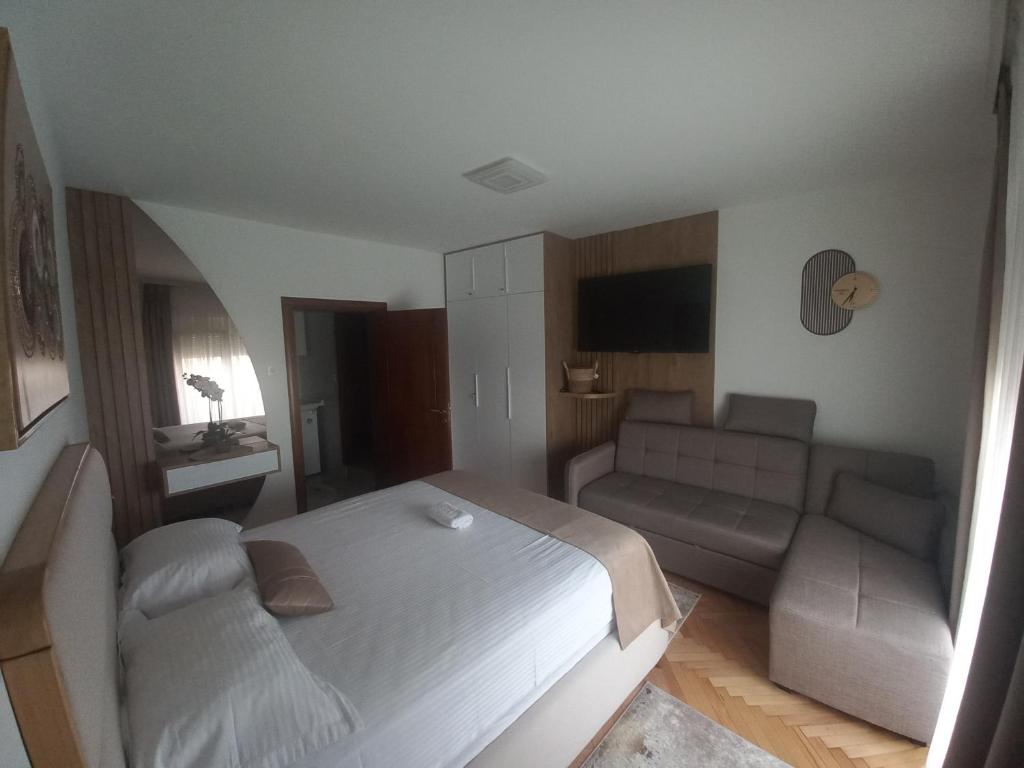 Apartments Gazi - 2