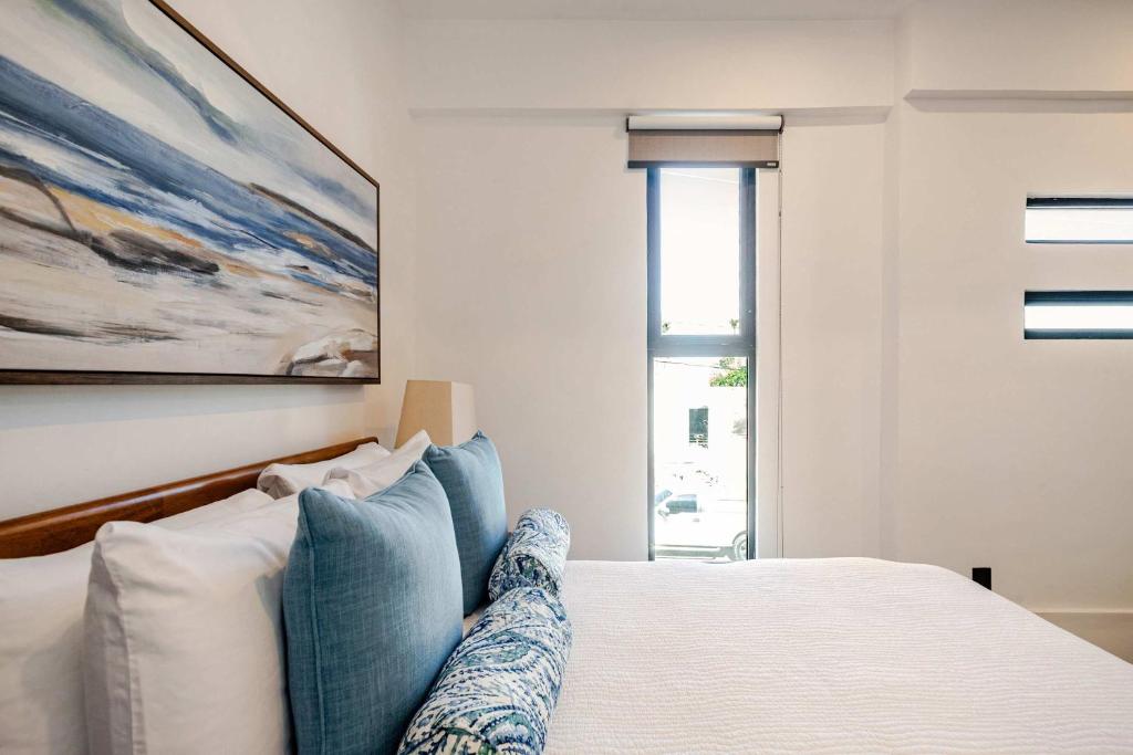 NEW 2BR Apartment Walk to Marina & Downtown - 2