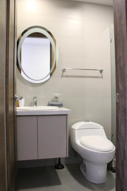 Prime Location Apartment 2 beds 2 baths Av Ordoñez Lasso - 3