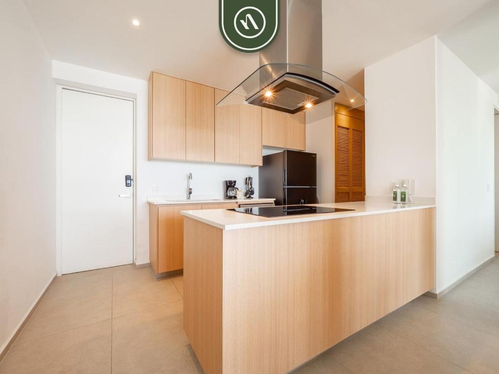Oceanview 1 BR Condo - Private Beach - Pools - 5