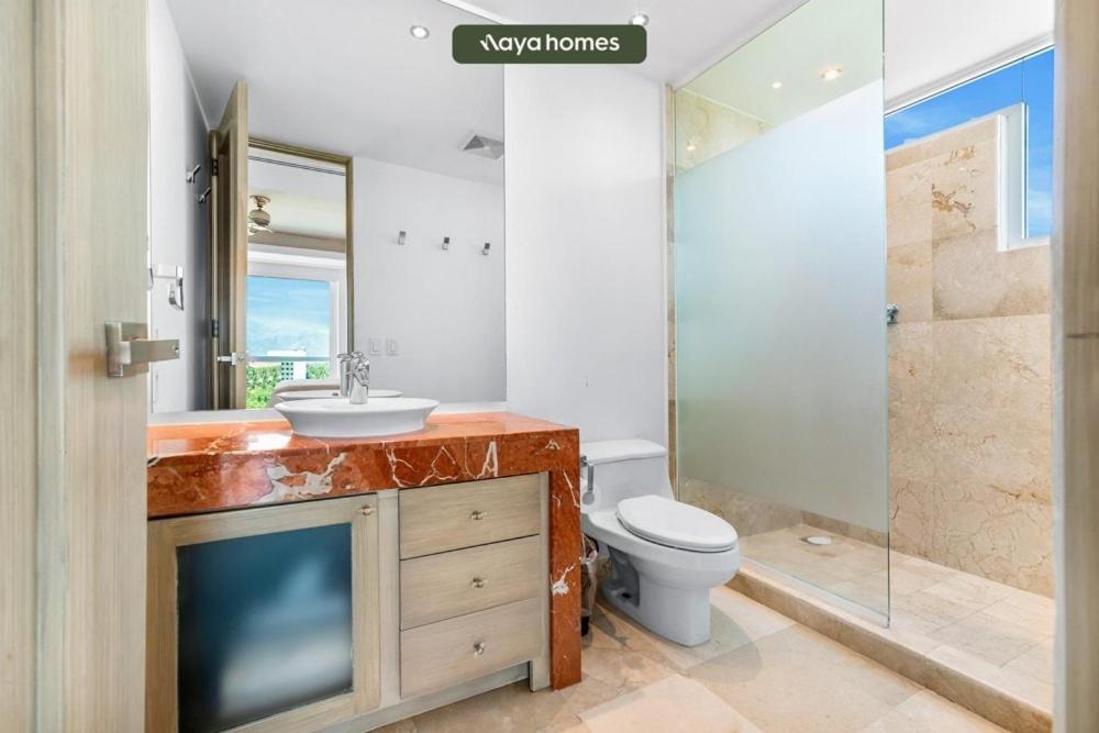 Luxury Oceanfront 4BR Condo - Pool - Ocean View - 3