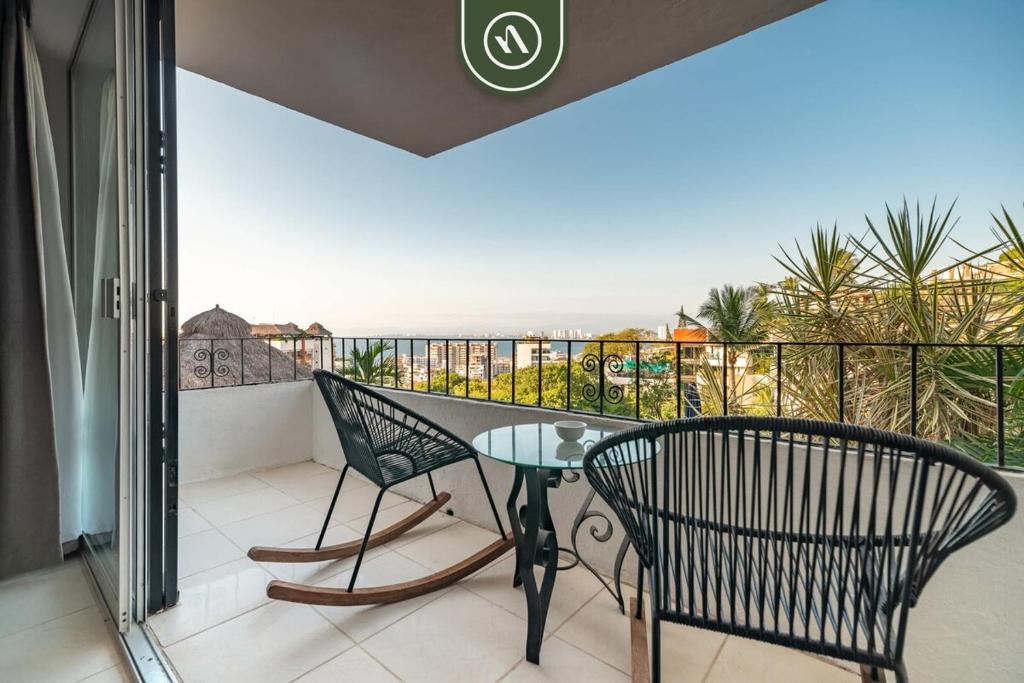 Two Story Condo with Amazing Ocean-Sunset Views - 5