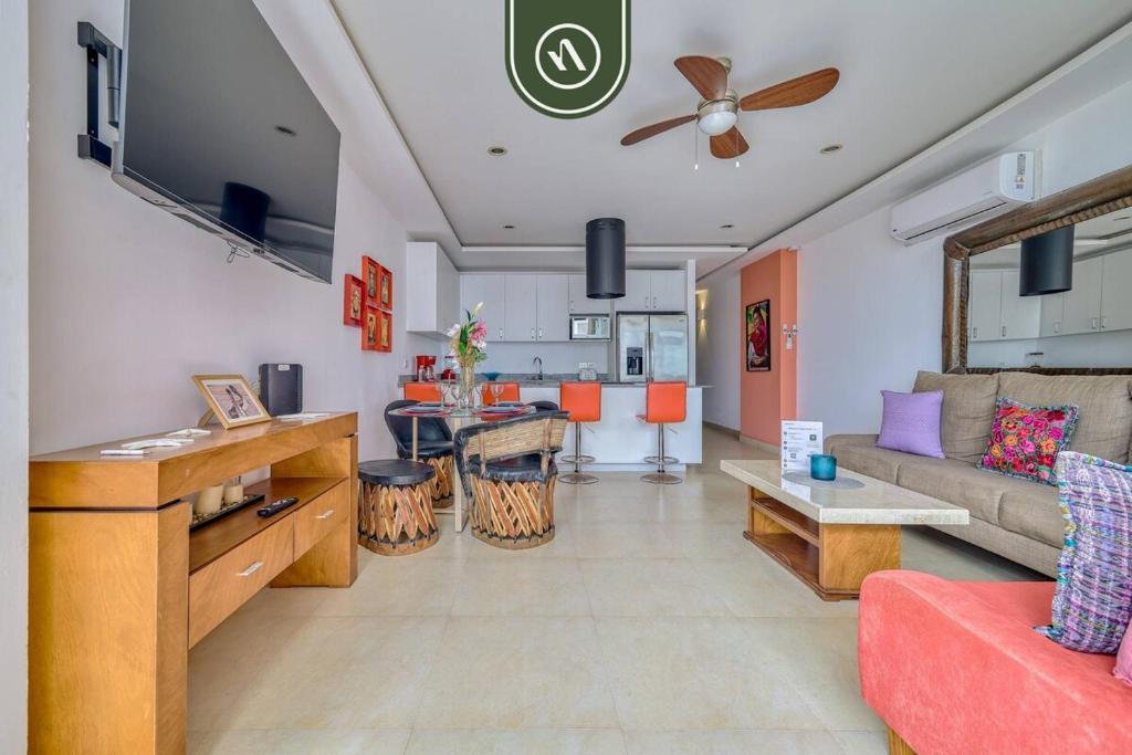 Luxury 2 BR in Romantic Zone - Rooftop Pool - 4