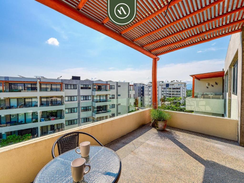 2BR Condo with Private Terrace - Near to the Beach - 3