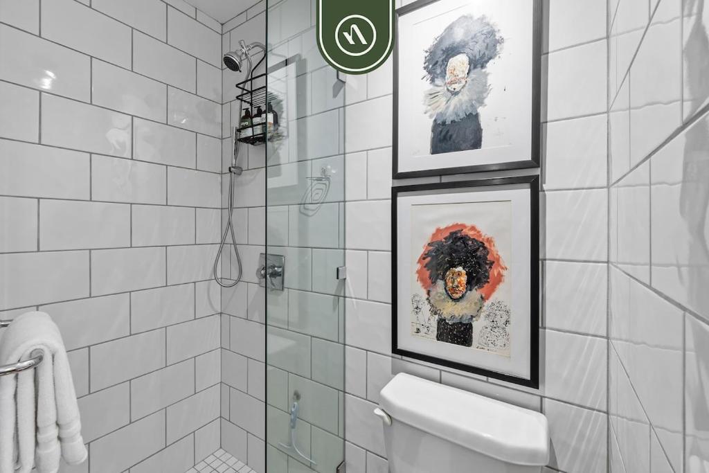 Stylish 2 BR Condo in Romantic Zone - Rooftop Pool - 4