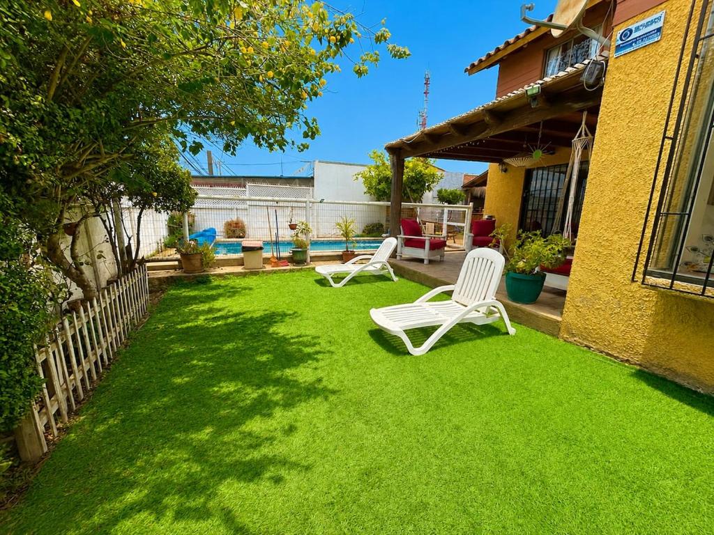 Casa con piscina en condominio a pasos de la playa - 4