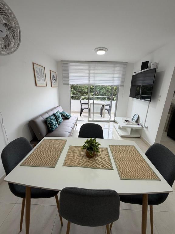 Apartamento moderno con balcón en Cucuta - 5