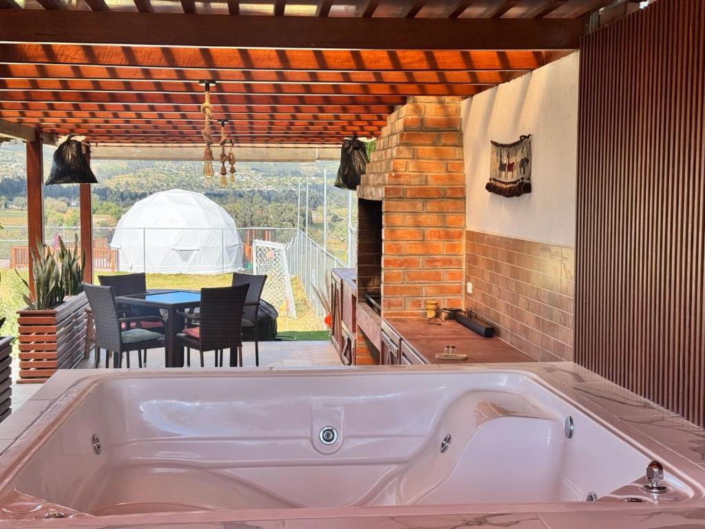 La Cabaña de Ciela C glamping con jacuzzi , minigolf y croquet - 2