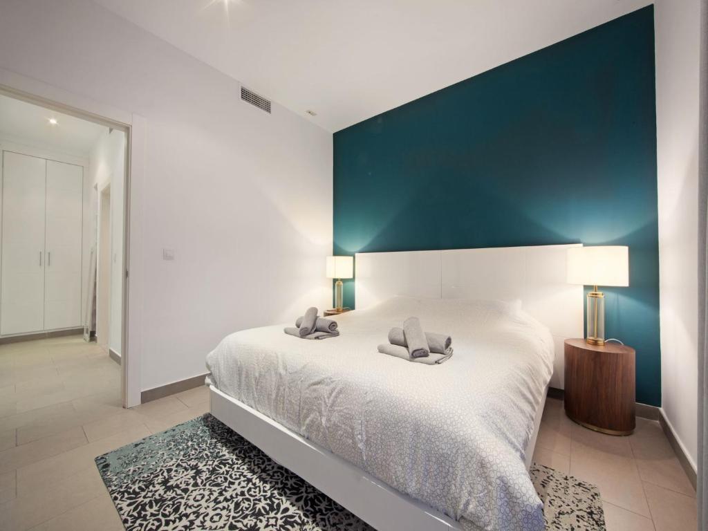 Villa in Spain near Beach & Private Pool - 4
