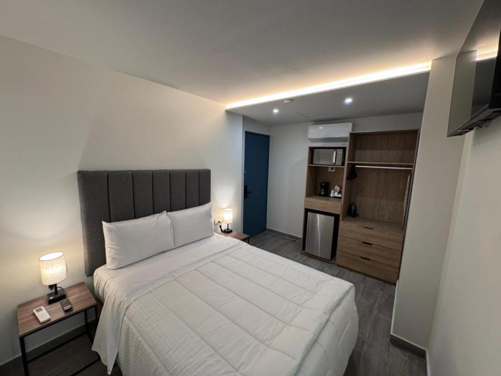 San Jeronimo Suites - 1