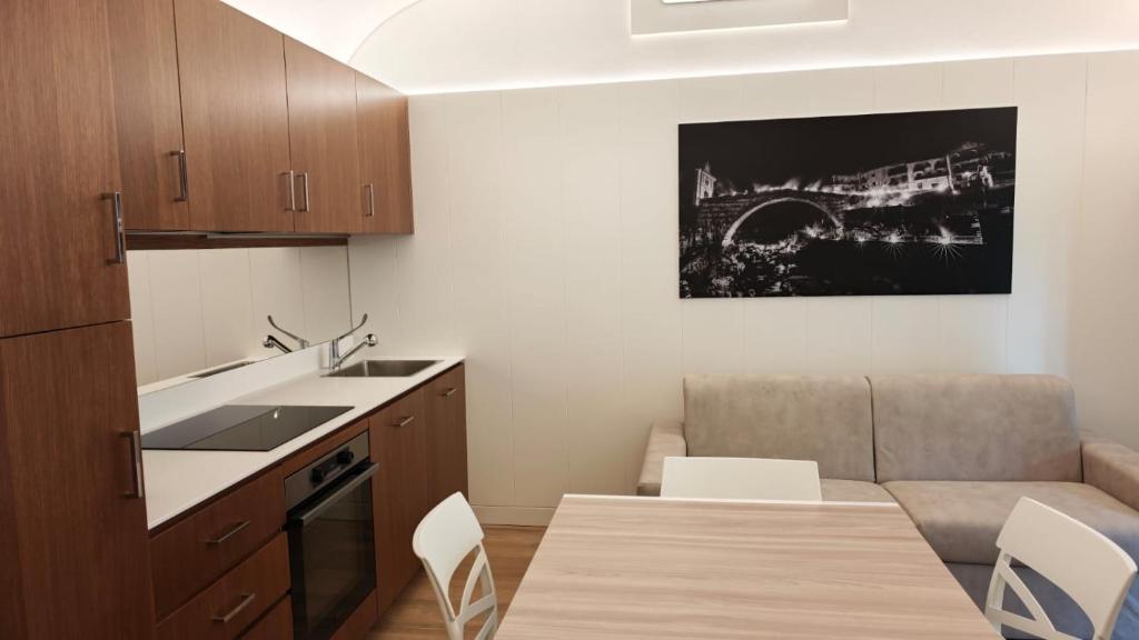 Il Portico - Appartamento Deluxe con Dehor Relax - nel centro di Pont-Saint-Martin - 5