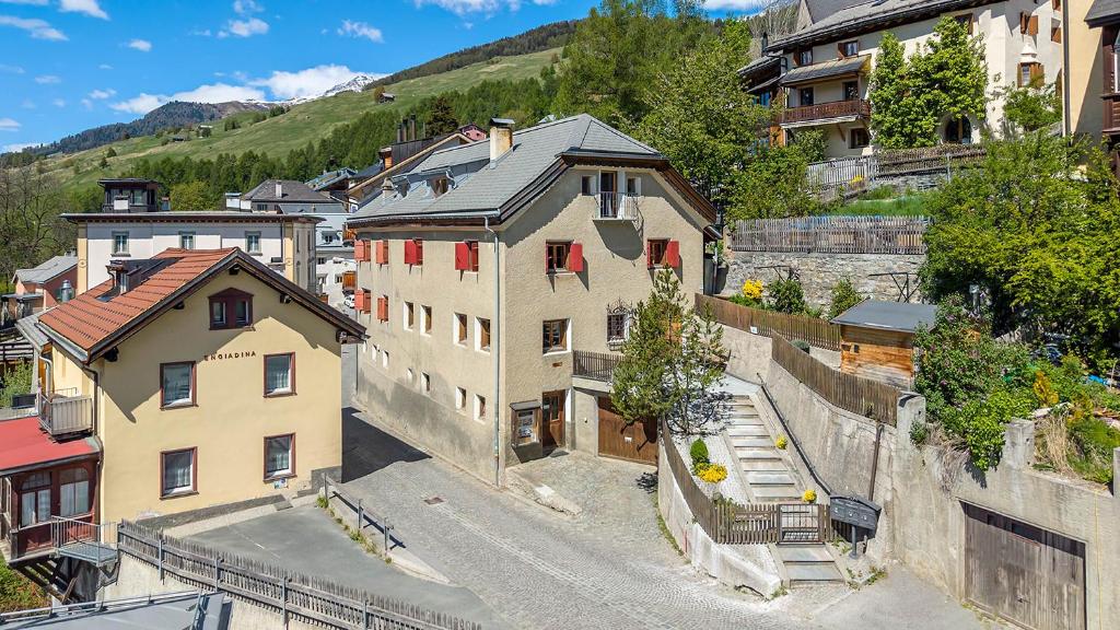 Chasa Uina 2,5 Parterre - 2
