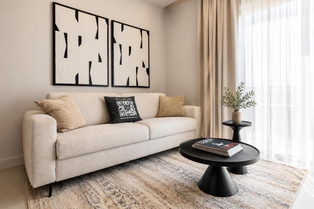 Renovated 1BR Suite Olbia Old Town - Balcony - 2