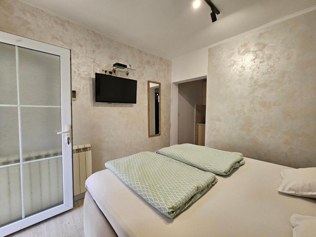 Radović Apartments - 4