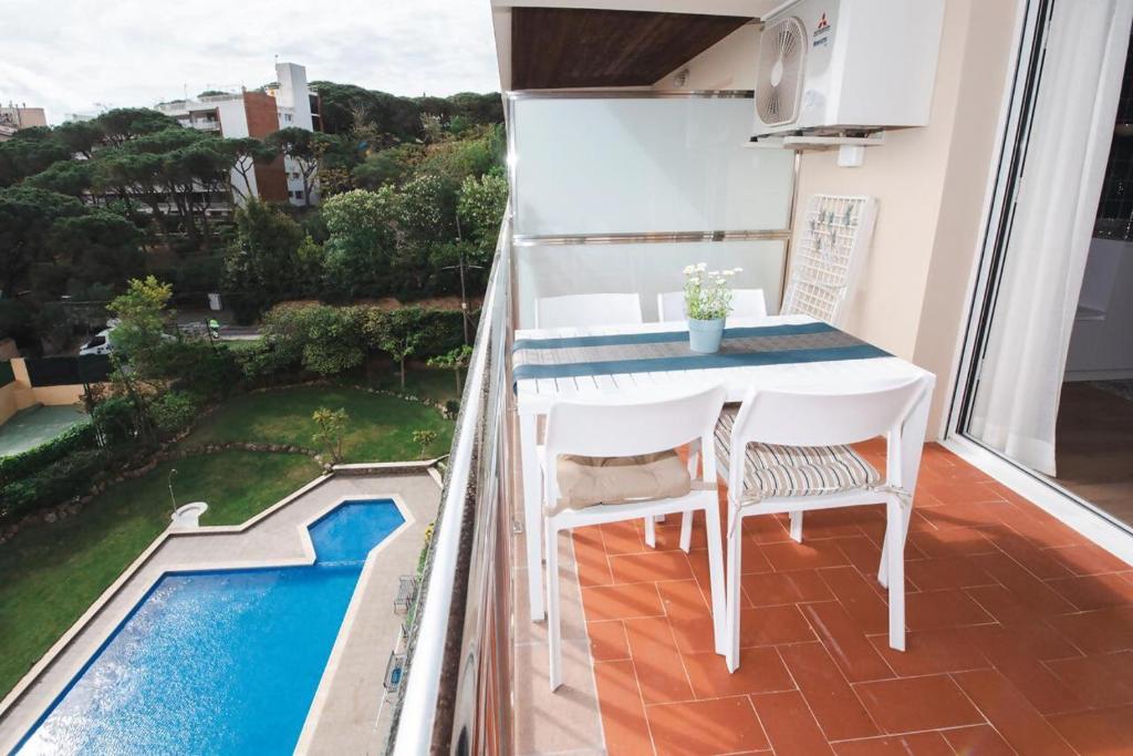 Elegancia junto al mar, apto reformado con piscina - 3