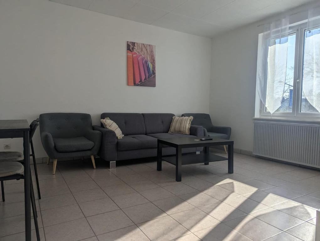 Le Regard - appartement 2 chambres ou studio, salon, cuisine équipée, parking et wifi gratuit - 4