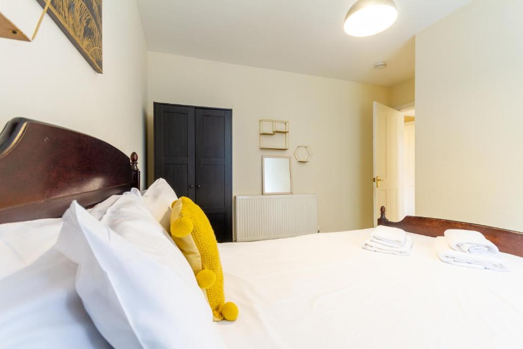 Homely 3 Bedroom Central Edinburgh photo 2