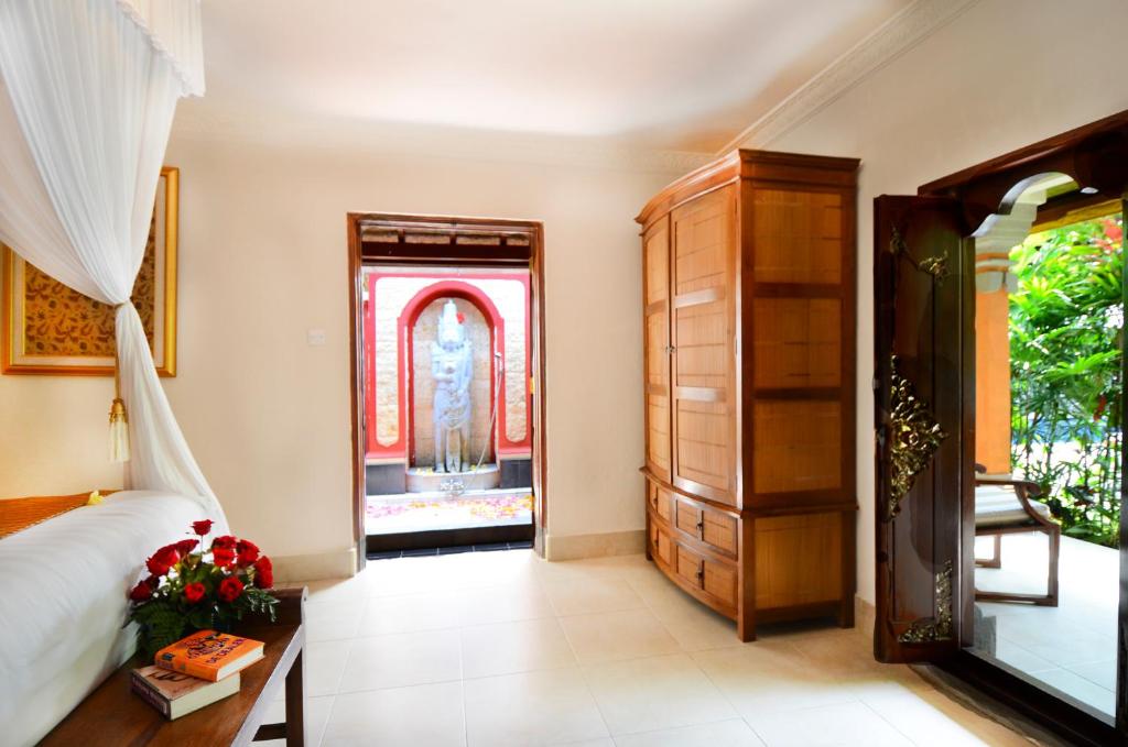 Tirta Ayu Hotel & Restaurant Tirtagangga photo