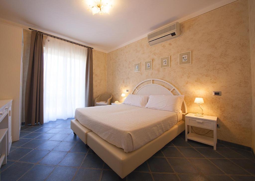 Hotel Danila - 3