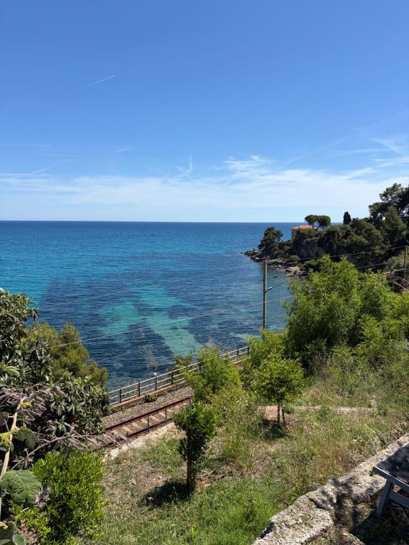 Appartamento un mare di fiori - 2