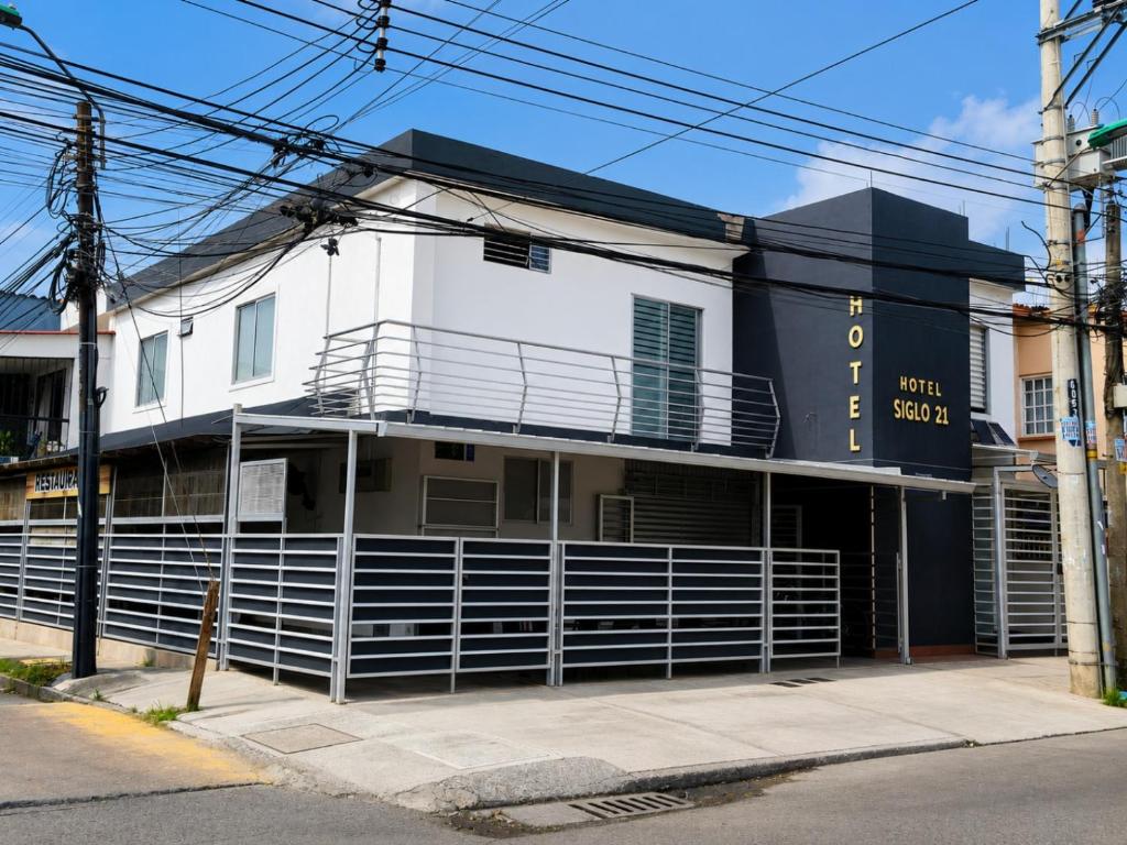Hotel Siglo 21 - 1