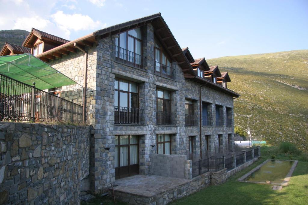 Exterior view, Hotel Palazio in Fanlo