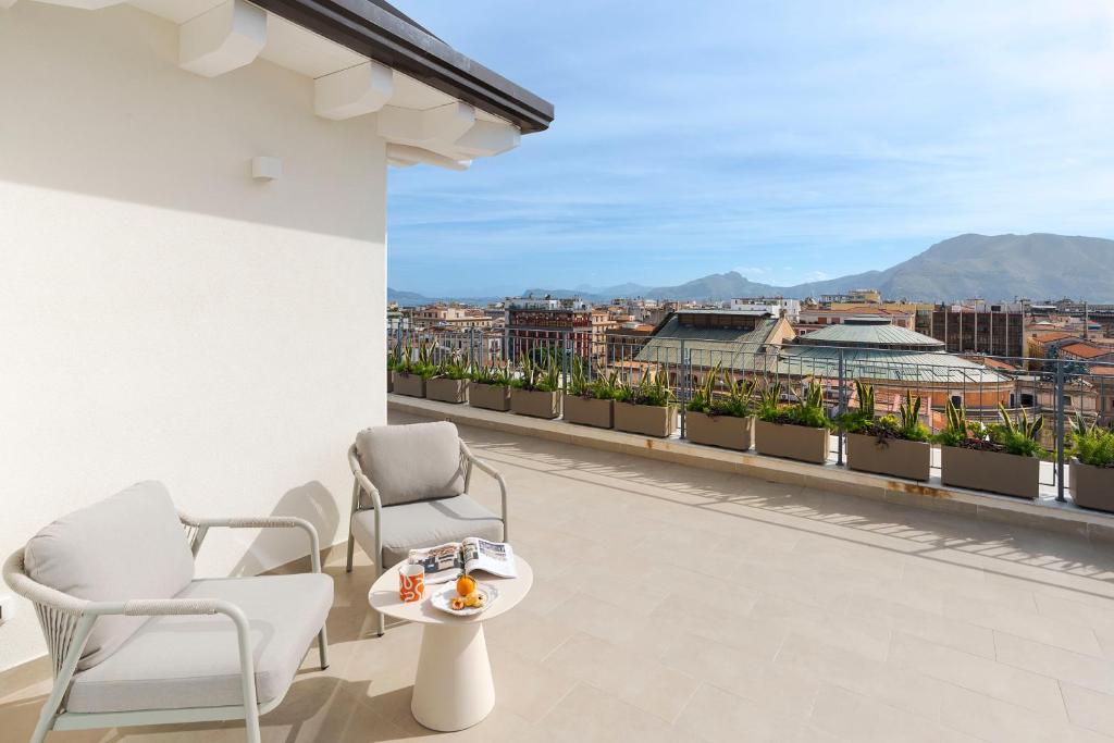 Skyline Penthouse - 5