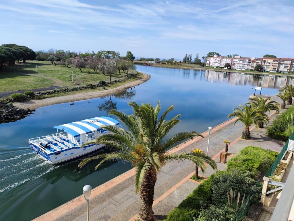 Appartement avec superbe vue sur le canal et mer - 1