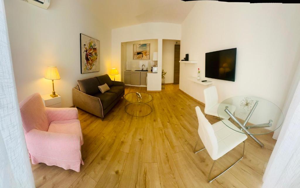 Charmant Studio climatisé centre Cannes - 2