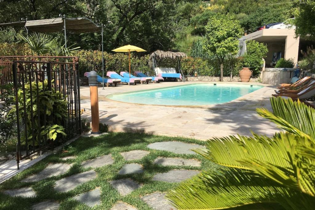 La Bergerie Vue Mer et piscine - Proche de Nice - 2