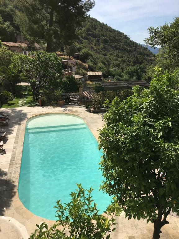 La Bergerie Vue Mer et piscine - Proche de Nice - 1