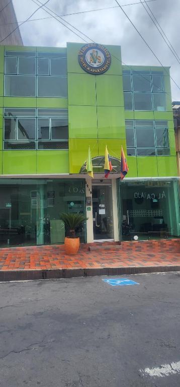 Vincent Suites Hotel - 1