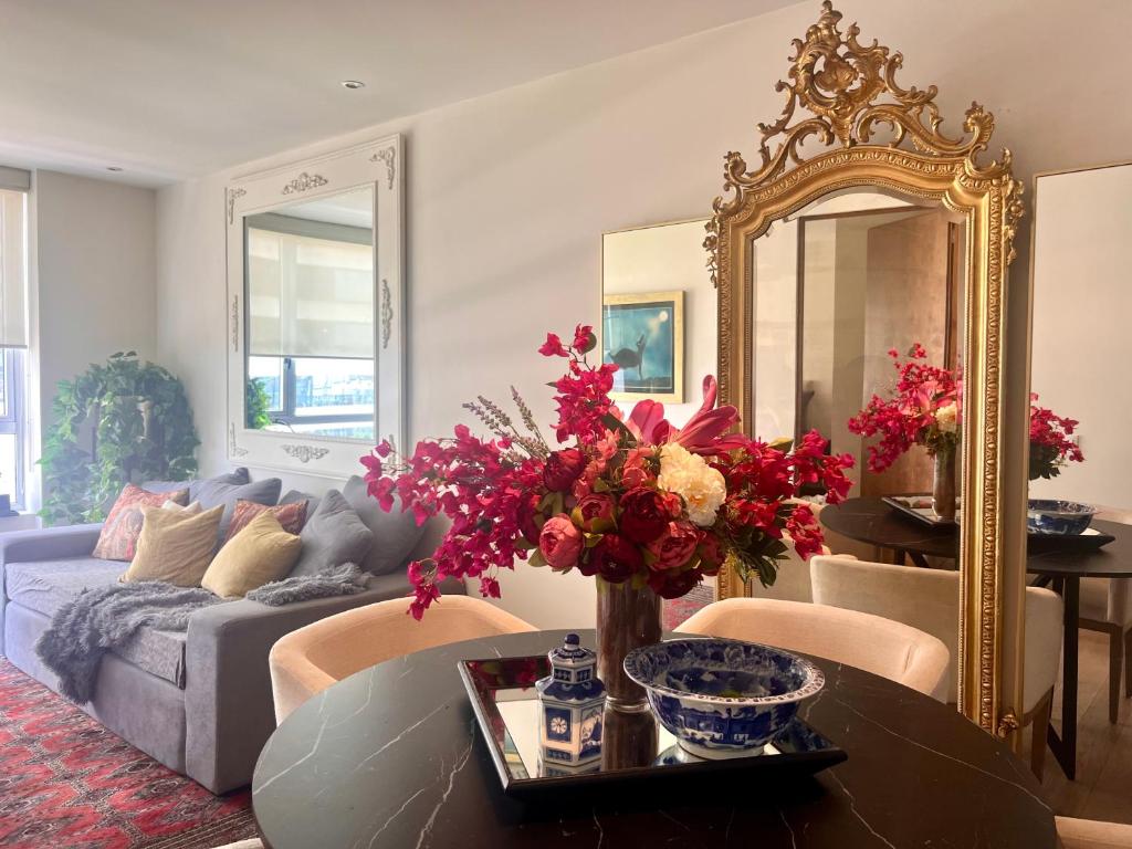 Luxury 2BR in Polanco for 4 - Elegant Lounge Access - Steps to Masaryk - 2