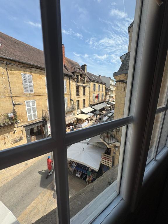 La Comtoise du Barry , centre historique de Sarlat - 4