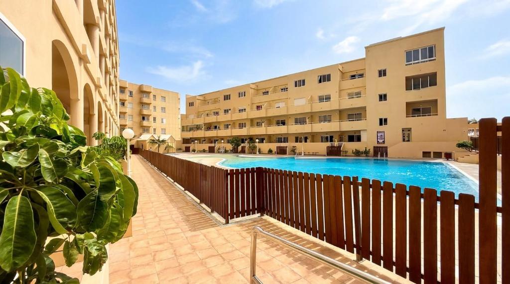 Oceanside Apartment in El Medano - 5