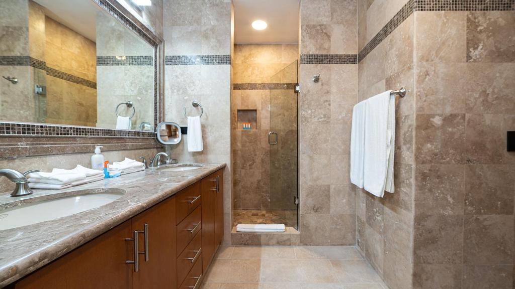 Stunning 3BR 3BA Cortez 601 at Las Palomas - 4