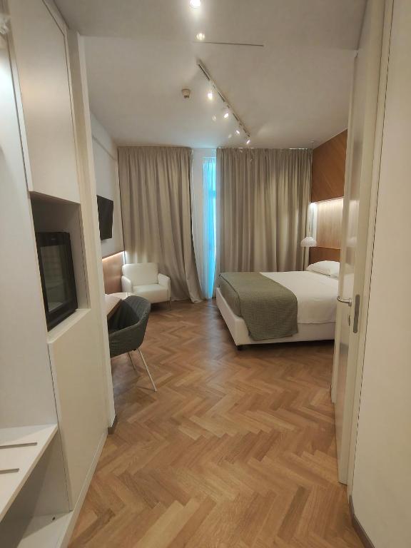 Hotel Excelsior - 3