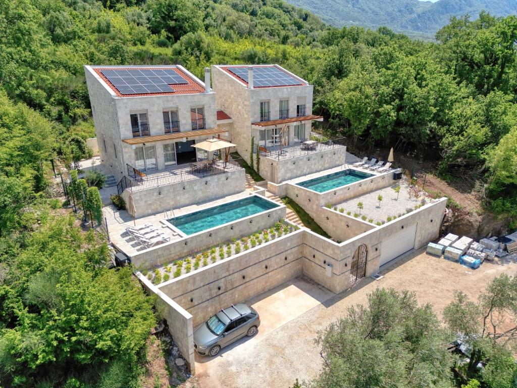 Becici Hills Adriatic Villas - 2