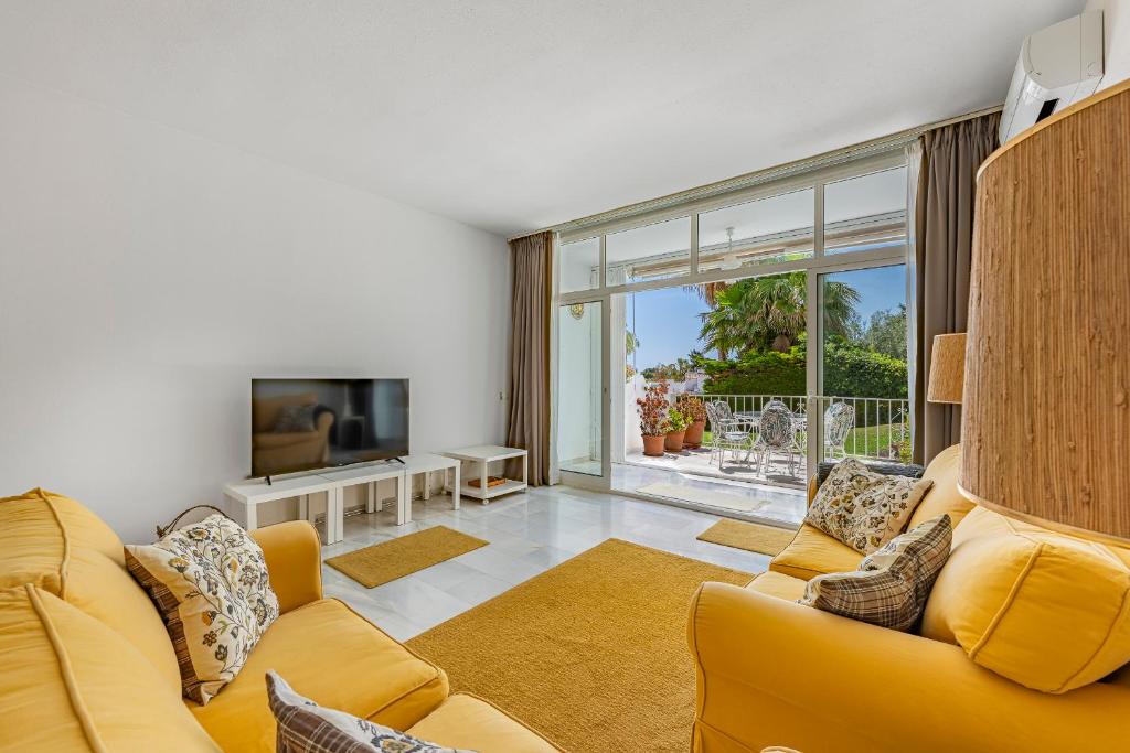 GOLF TOWN HOUSE IN ALOHA WITH POOL&GARDEN, Marbella - 5