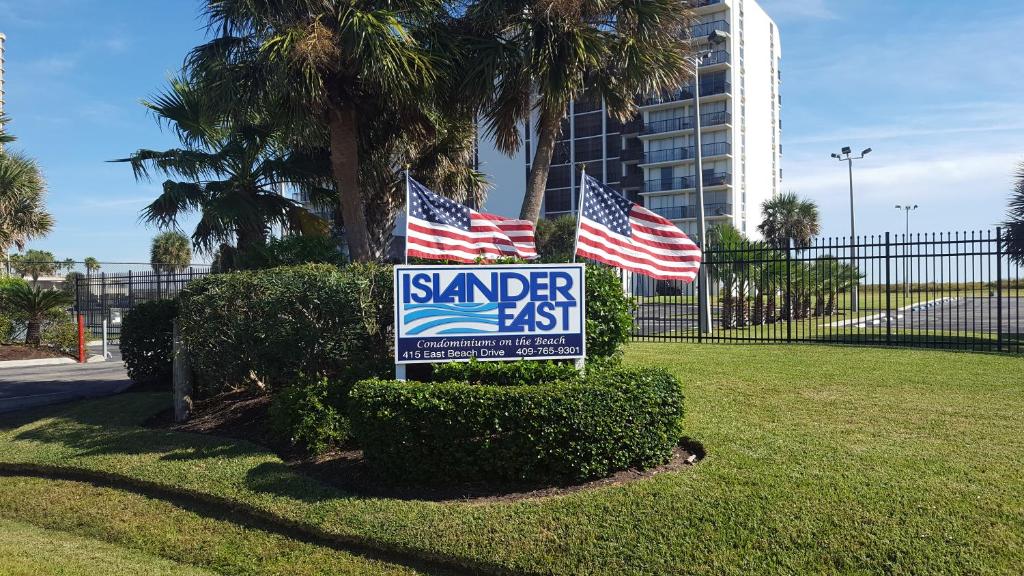 Islander East Condominiums — Hotel in Galveston (TX)