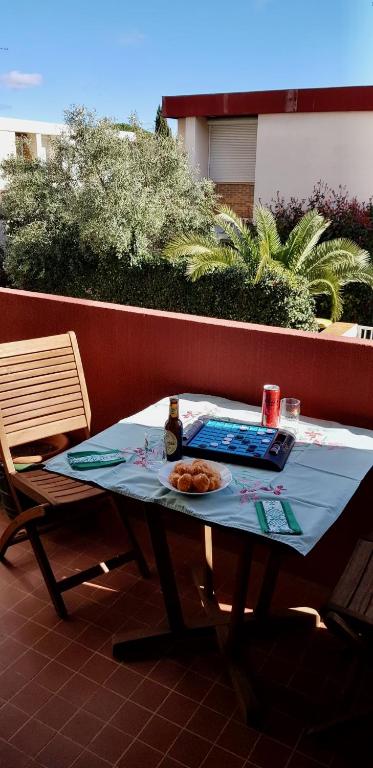 Spacious air conditionned apartment with balcony - 3
