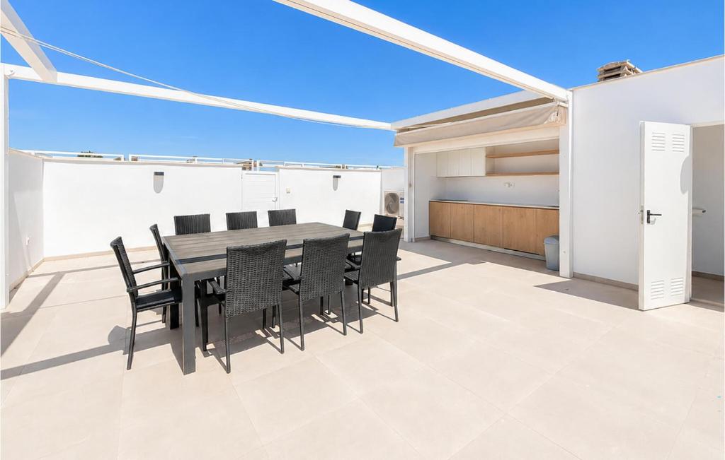 Stunning Apartment In Pilar De La Horadada - 2