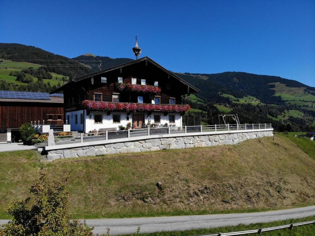 Ski Apartment with panoramic views - 1