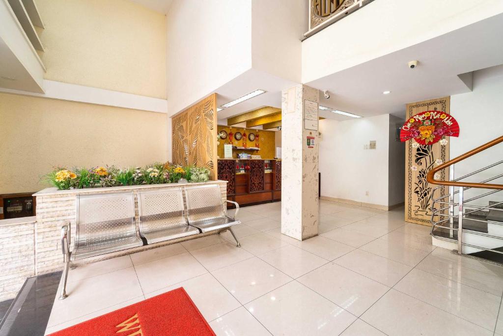Dinh Dinh 2 Hotel