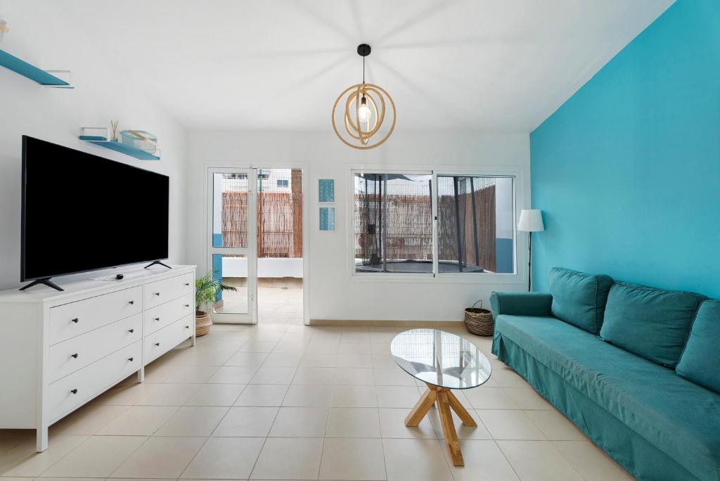 Garden Kid Friendly Apartment - 4