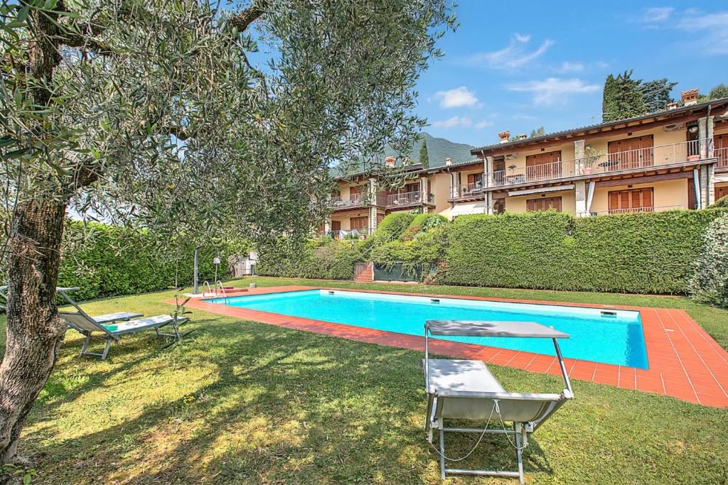 Julia's House lakeview & shared pool - Happy Rentals - 2
