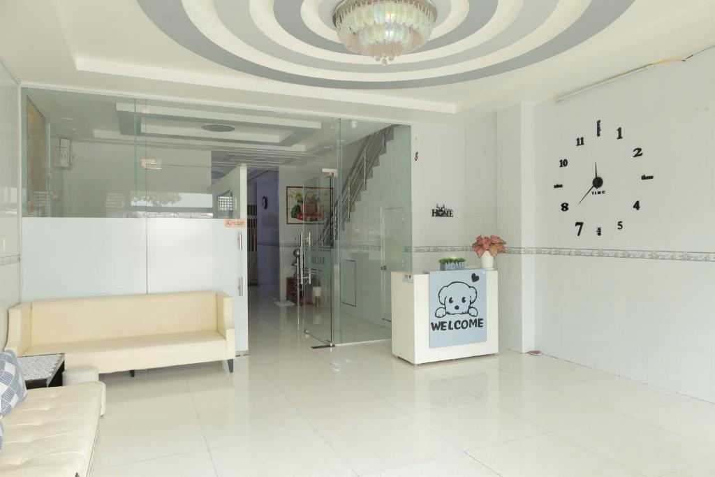 Nina Homestay - Phong ban cong view song
